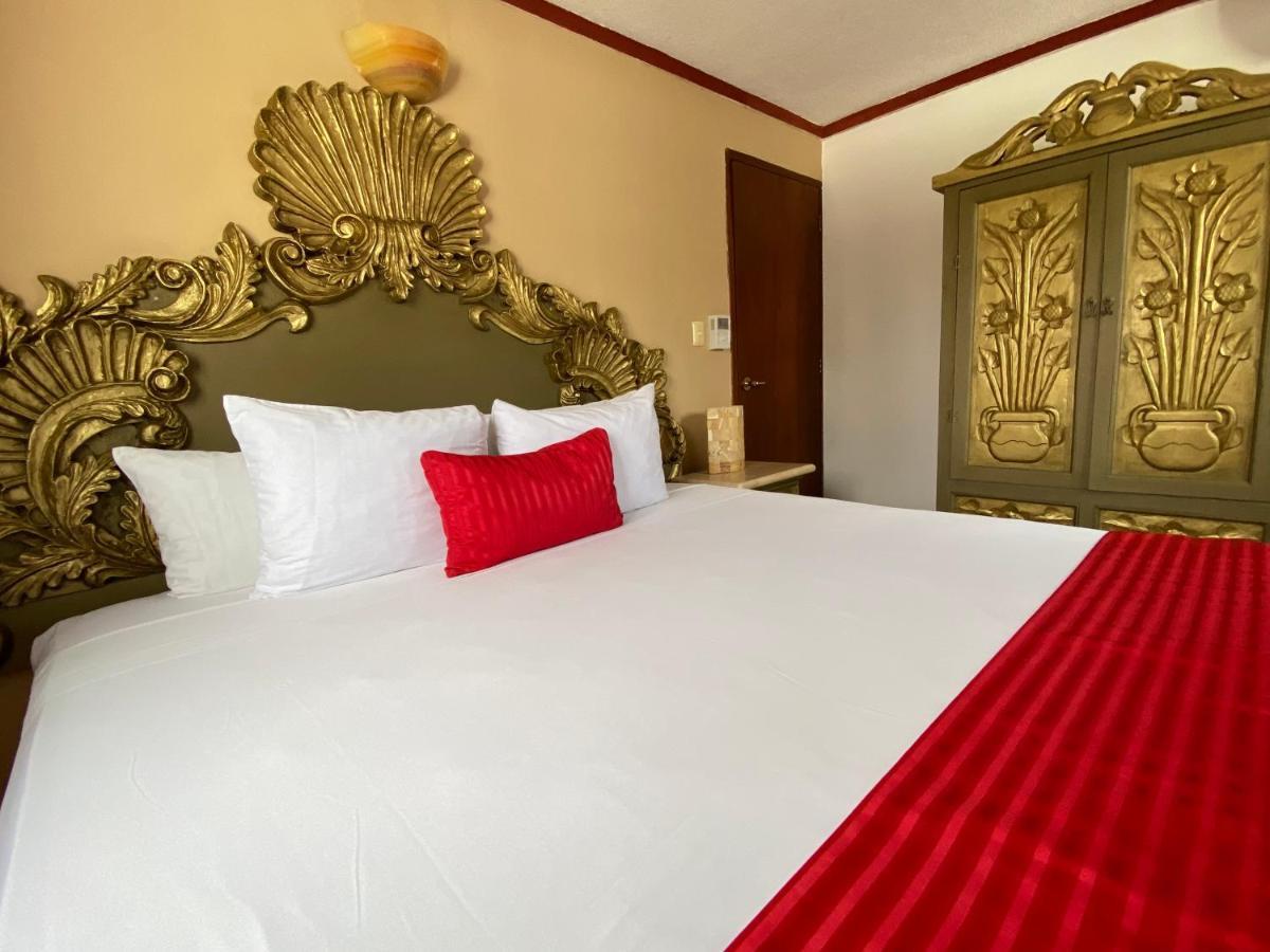 Hotel Las Golondrinas بلايا ديل كارمن المظهر الخارجي الصورة