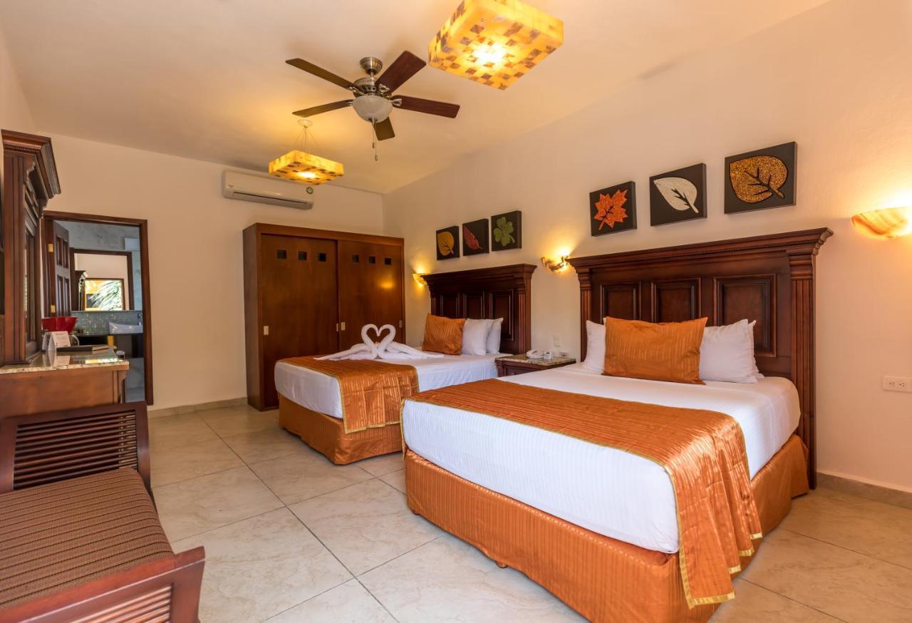 Hotel Las Golondrinas بلايا ديل كارمن المظهر الخارجي الصورة
