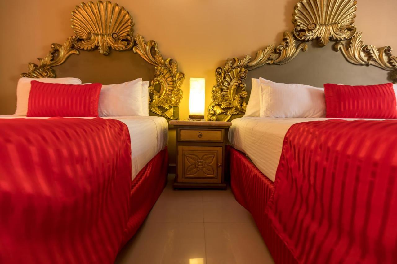 Hotel Las Golondrinas بلايا ديل كارمن المظهر الخارجي الصورة